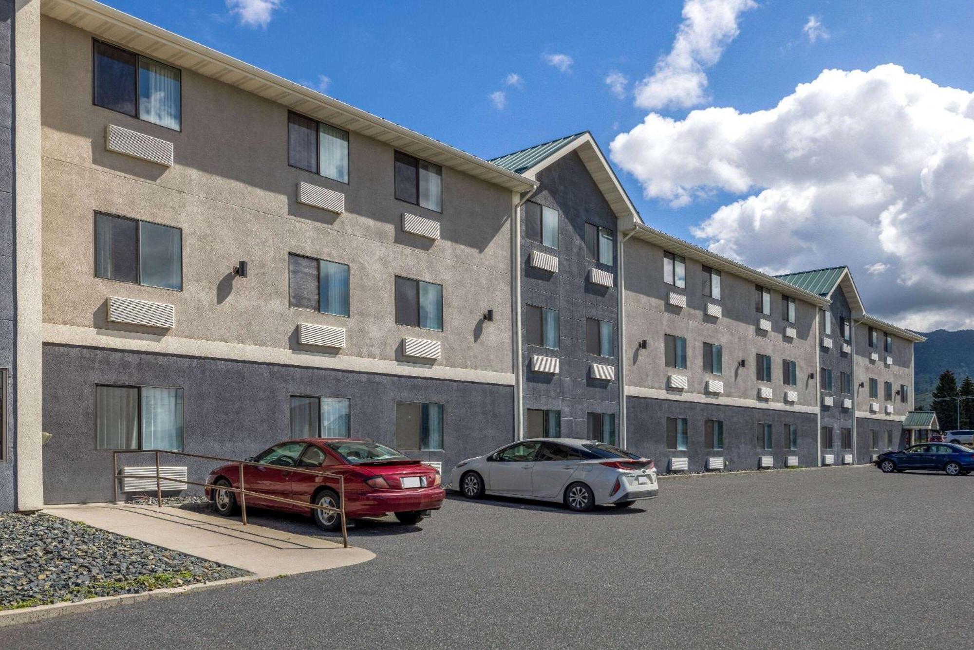 Wingate By Wyndham Butte City Center Exteriör bild